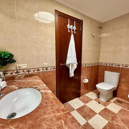 Holiday home Pambnb - 250m To Beach, Family Pools, Wi-fi & Bbq