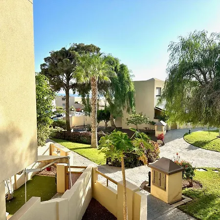 Pambnb - 250m To Beach, Family Pools, Wi-fi & Bbq Holiday home